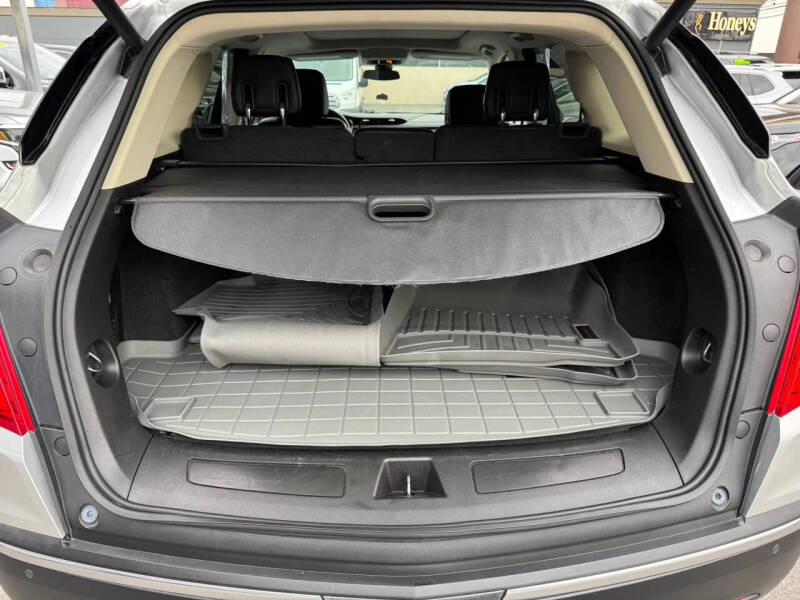 2018 Cadillac XT5 Premium Luxury