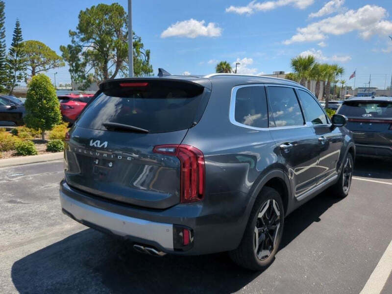 2023 Kia Telluride S