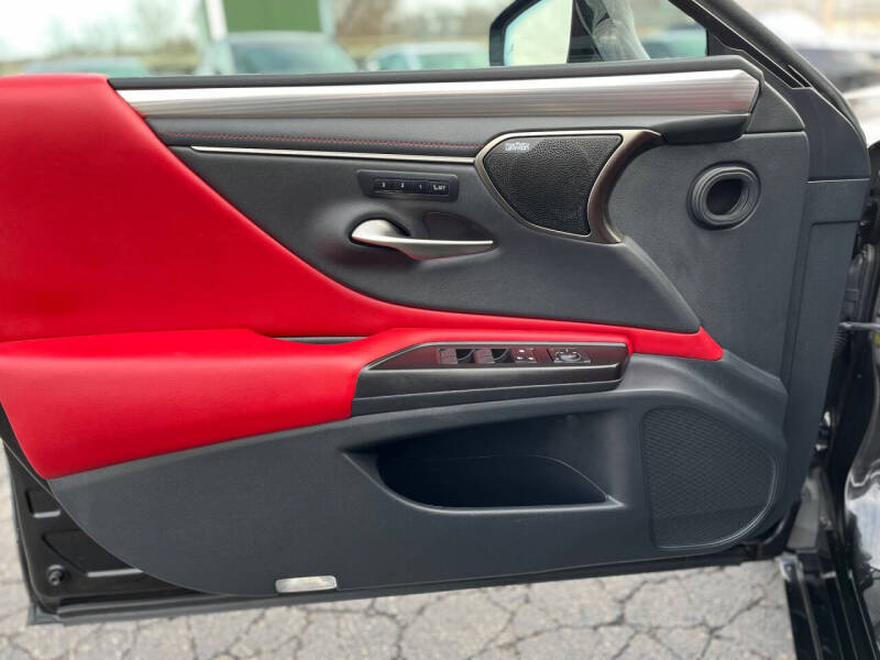 2019 Lexus ES 350 F SPORT