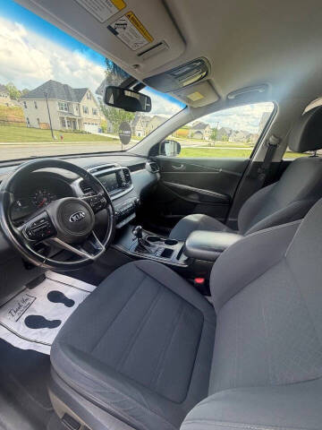 2017 Kia Sorento LX