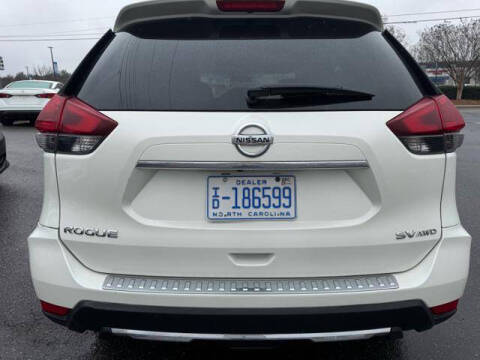 2018 Nissan Rogue SV