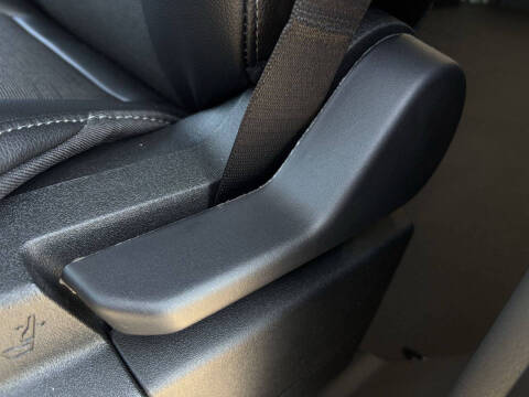 2025 Ford Transit 250