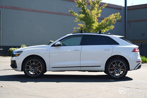 2019 Audi Q8 quattro Premium Plus 55 TFSI