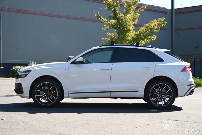 2019 Audi Q8 quattro Premium Plus 55 TFSI
