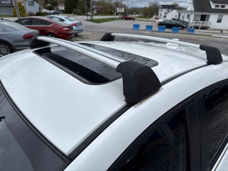 2014 Mazda MAZDA3 s Grand Touring