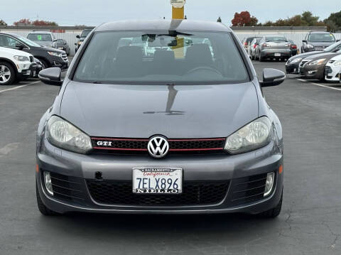 2011 Volkswagen GTI Base PZEV