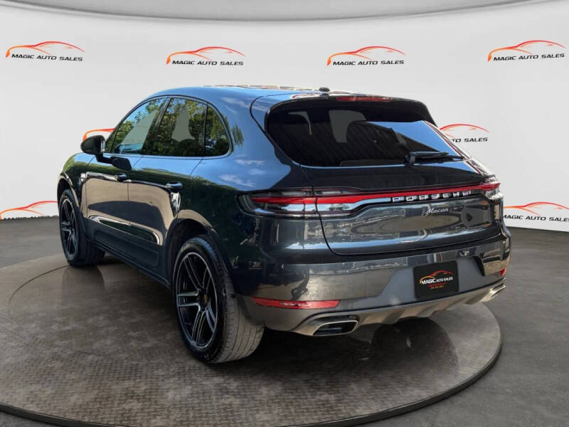 2021 Porsche Macan