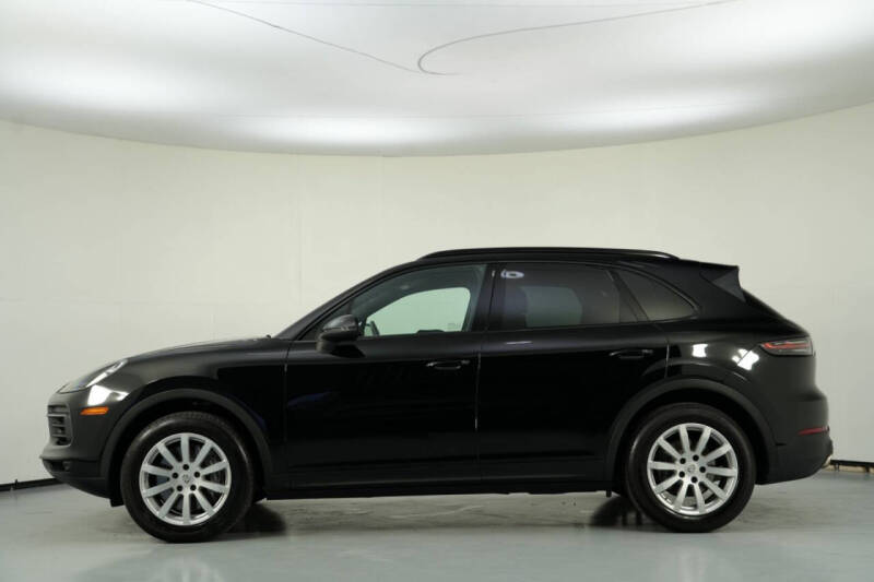 2022 Porsche Cayenne Platinum Edition