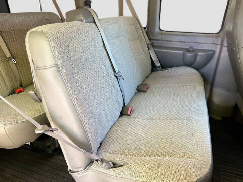 2022 Chevrolet Express LS 2500