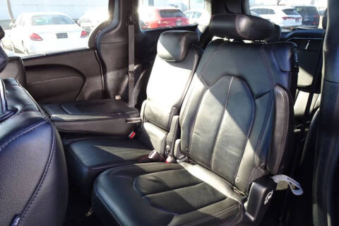 2020 Chrysler Pacifica Touring L 35th Anniversary