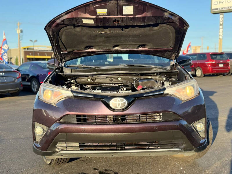 2017 Toyota RAV4 XLE