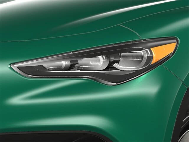 2025 Alfa Romeo Stelvio