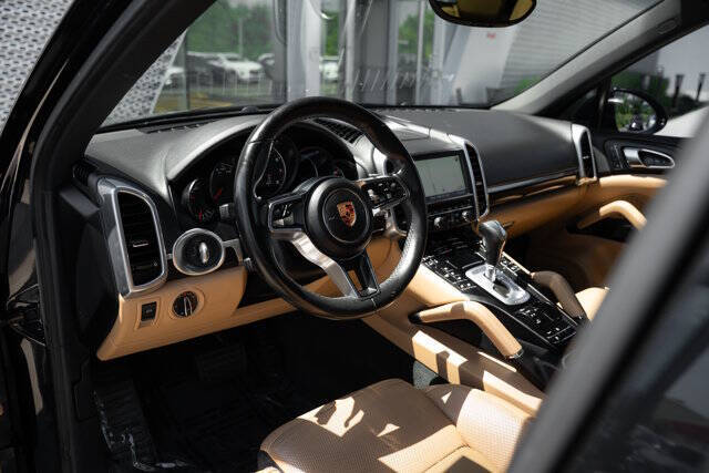 2016 Porsche Cayenne