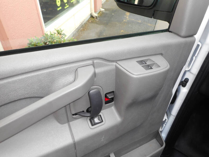 2016 Chevrolet Express 2500