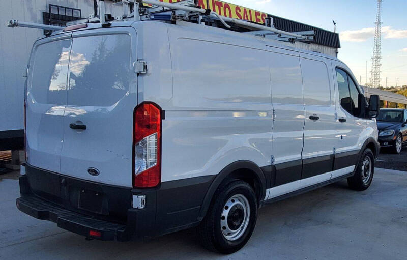 2019 Ford Transit Cargo Van Passenger photo 2