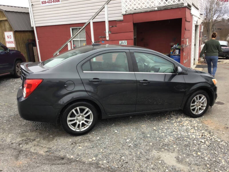 2015 Chevrolet Sonic LT Auto