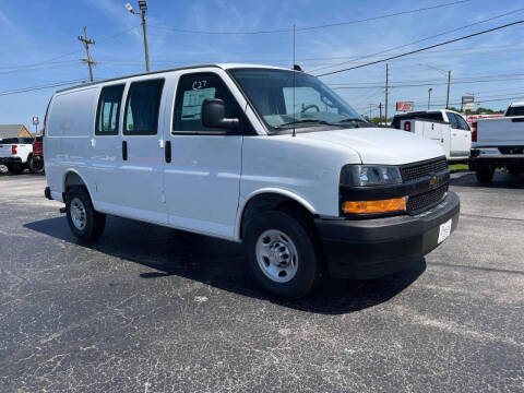 2025 Chevrolet Express 2500
