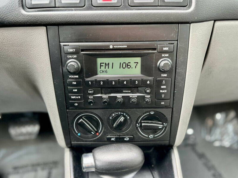 2005 Volkswagen Golf GL