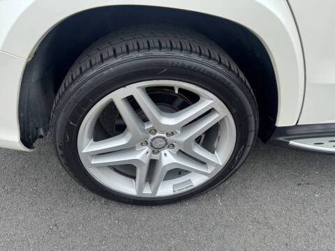 2014 Mercedes-Benz GL-Class GL 550 4MATIC