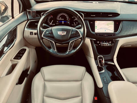 2017 Cadillac XT5