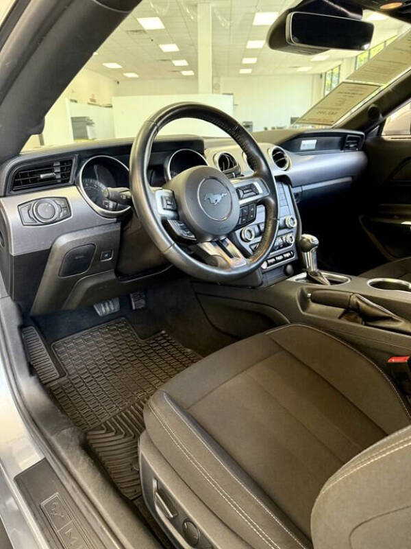 2021 Ford Mustang GT