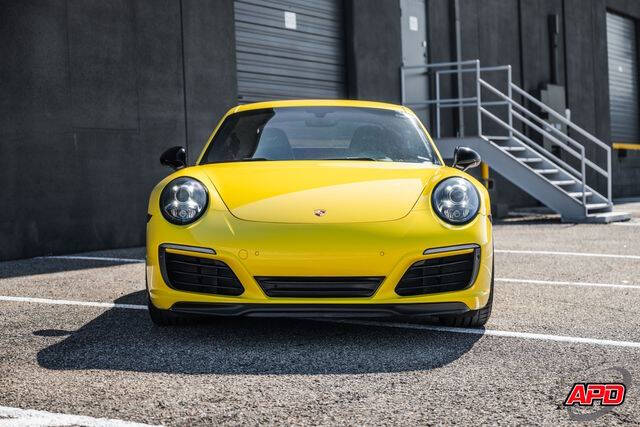 2018 Porsche 911 Carrera T