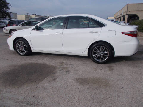 2017 Toyota Camry SE