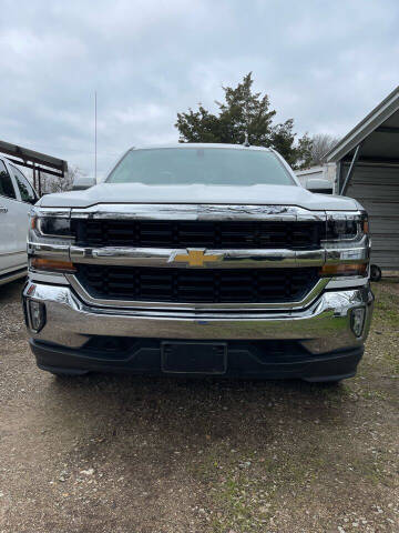 2018 Chevrolet Silverado 1500 for sale at BARROW MOTORS in Campbell TX