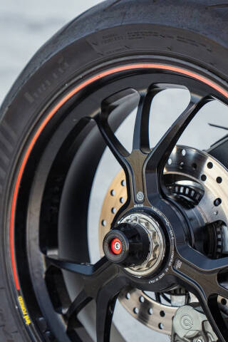 2023 Ducati Streetfighter V2