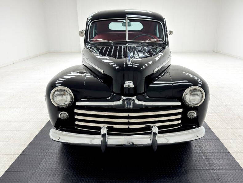 1948 Ford Super Deluxe