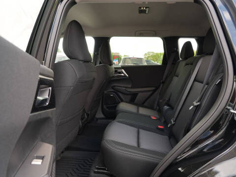 2026 Mitsubishi Outlander ES