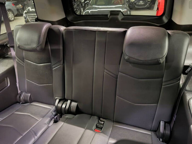 2015 Cadillac Escalade ESV Luxury