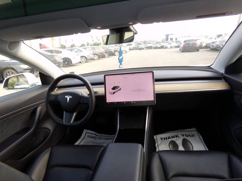 2020 Tesla Model 3 Standard Range Plus