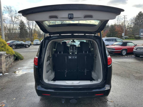 2017 Chrysler Pacifica Touring