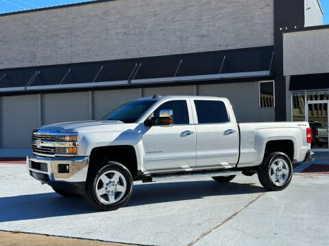 2015 Chevrolet Silverado 2500HD for sale at Premier Auto Connection in McAlester OK