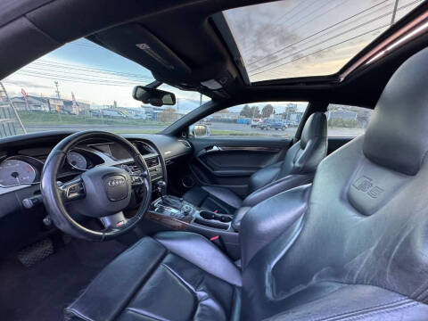 2011 Audi S5 4.2 quattro Premium Plus