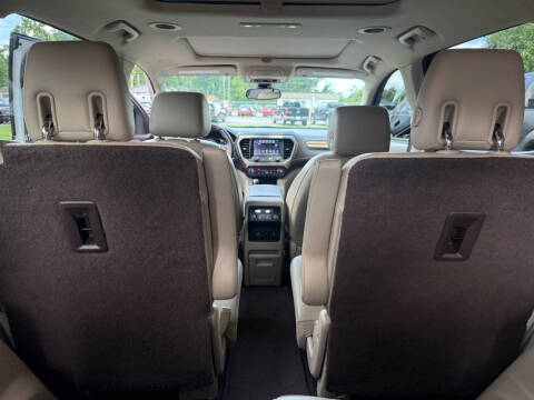 2017 GMC Acadia Denali