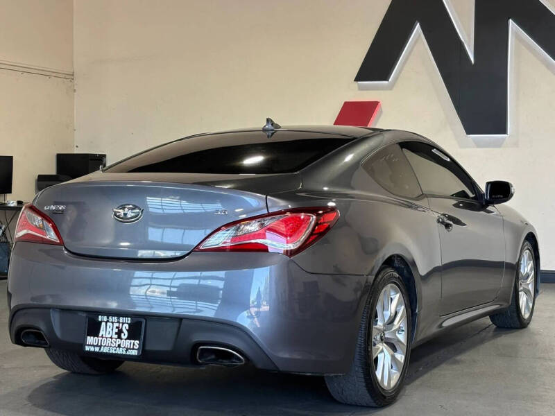 2016 Hyundai Genesis Coupe
