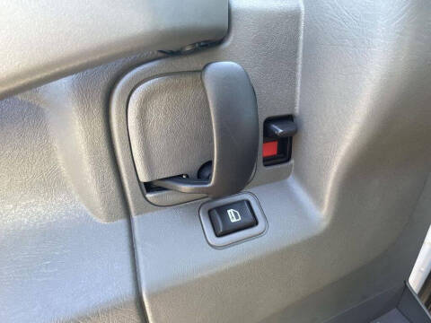 2023 Chevrolet Express 2500