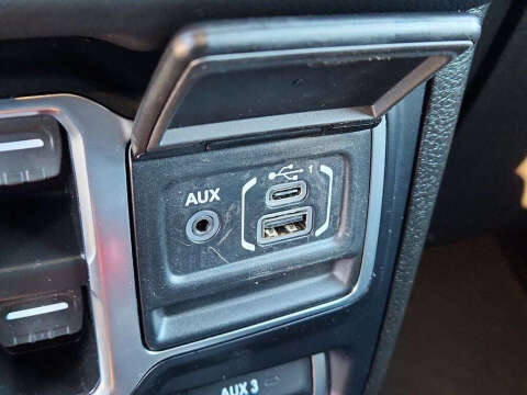 2024 Jeep Gladiator Mojave X