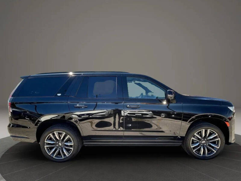 2023 Cadillac Escalade Sport