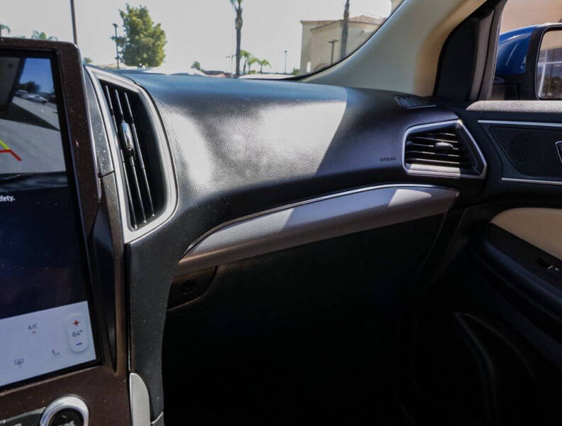 2021 Ford Edge SEL