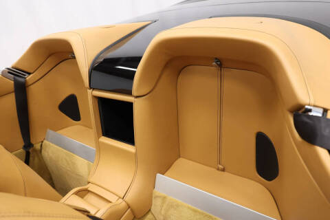 2012 Aston Martin V8 Vantage Roadster