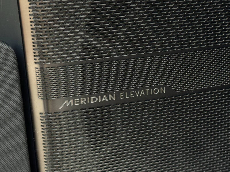 2022 Rivian R1S Launch Edition