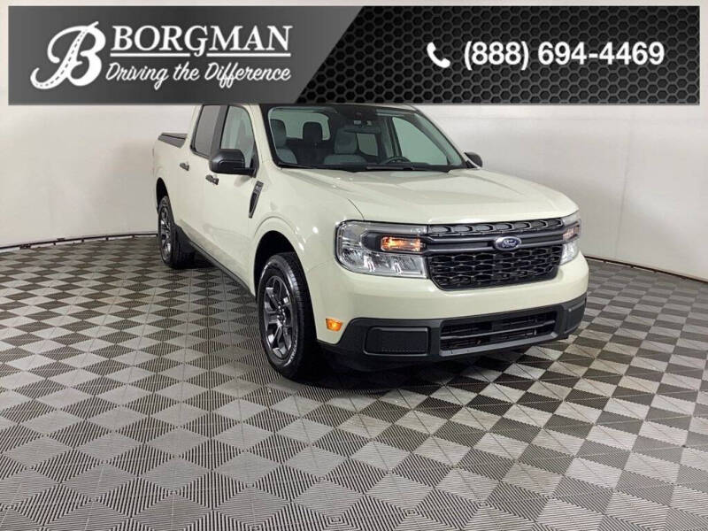 2024 Ford Maverick XLT's photo