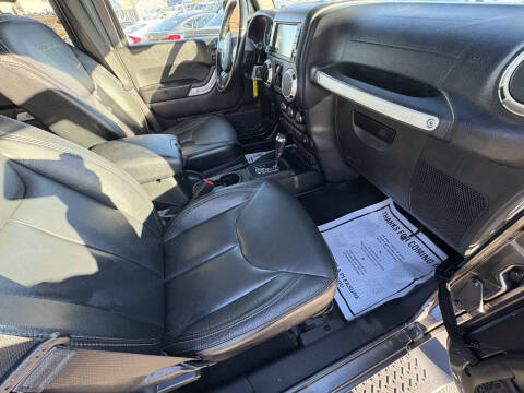 2017 Jeep Wrangler Unlimited Sahara