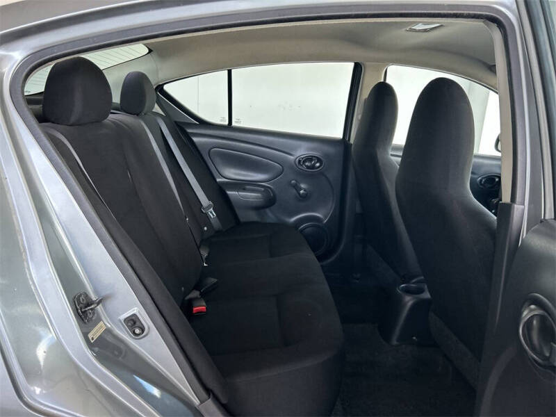 2012 Nissan Versa 1.6 S