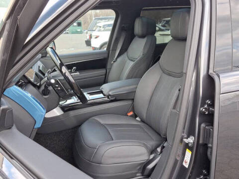 2025 Land Rover Range Rover P530 SE LWB