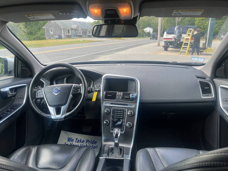 2014 Volvo XC60 T6 Premier Plus