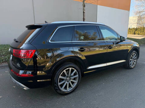 2017 Audi Q7 3.0T quattro Premium Plus